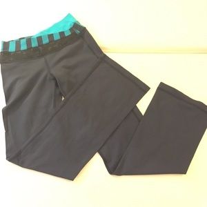 Coming soon - EUC Lululemon Astro Groove Pants Injwell Surge 2